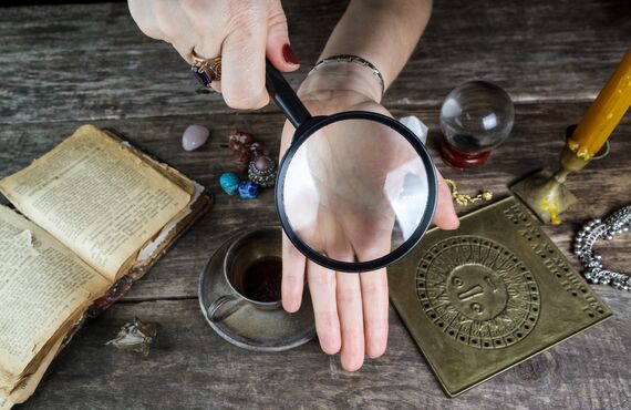 山口市で占いを行っており子供の将来なども占うことができると好評です